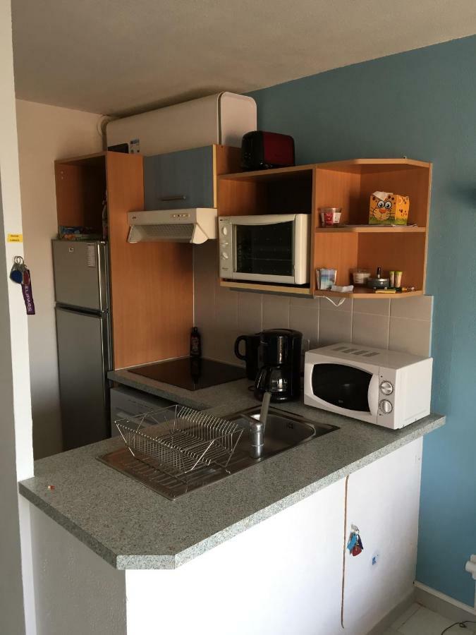 Appartement T2 de standing au pied des plages Golfe-Juan Buitenkant foto